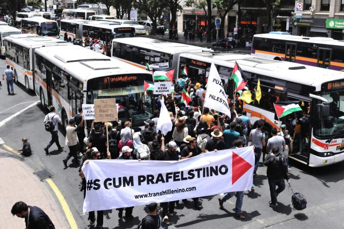 Marchas propalestinas en Bogotá generan bloqueos y desvíos en TransMilenio