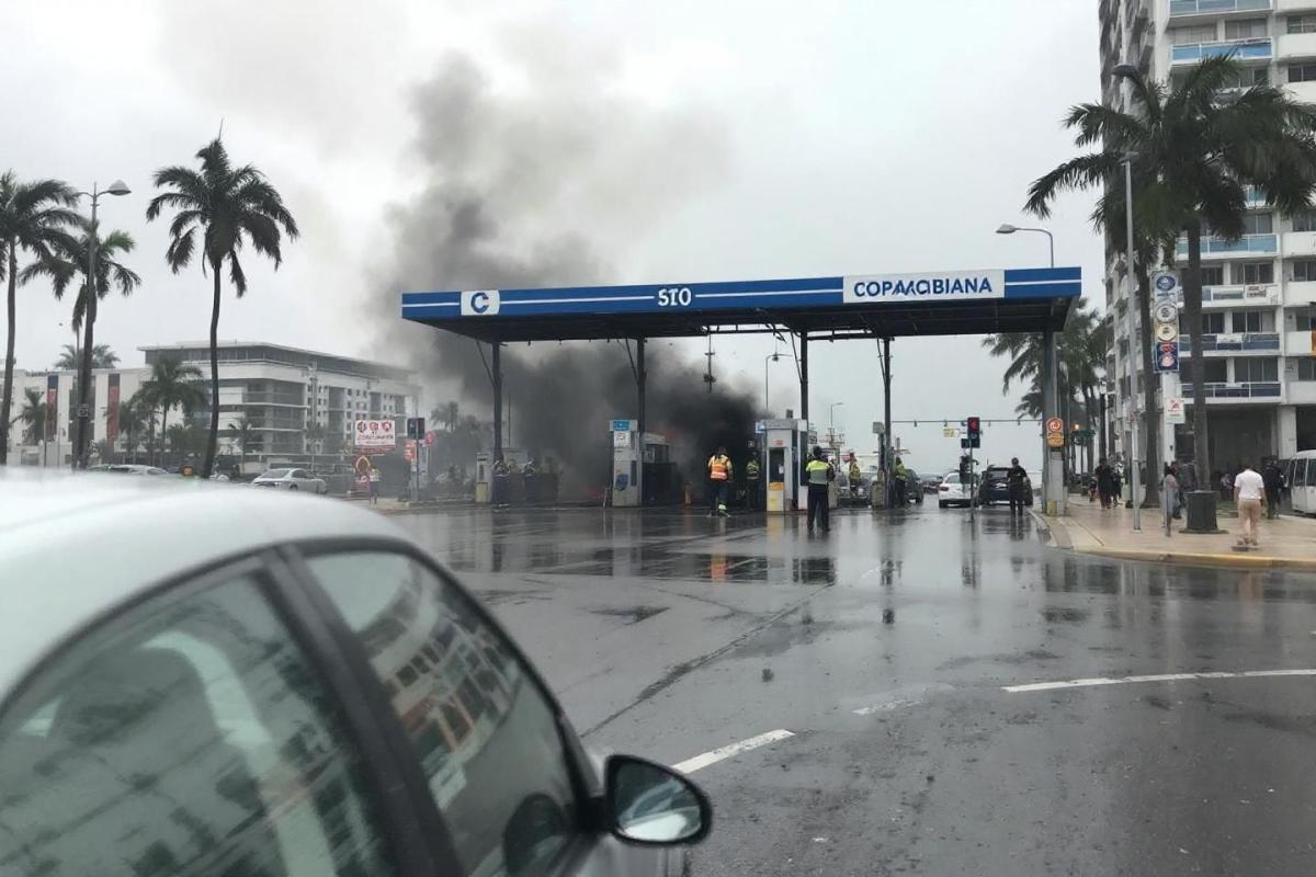Explosión en peaje de Copacabana : dos muertos por granada que iba a Bogotá